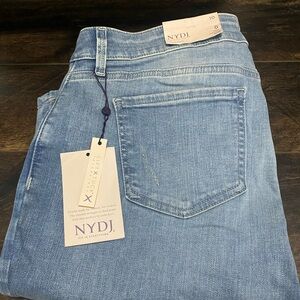 NWT, NYDJ, Marilyn Straight, jeans, Size 10